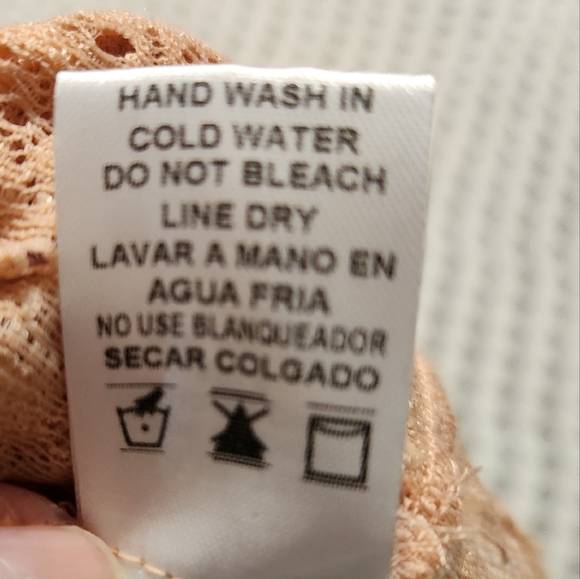 Nwt Charlotte Russe Coquette Lace top - Picture 10 of 10